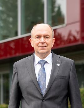 Weihnachten im kleinsten Familienkreis: Landrat Christoph Rüther bittet die Menschen im Kreis Paderborn, Kontakte so weit wie möglich zu beschränken Bildnachweis: Lina Loos für den Kreis Paderborn